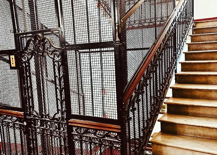 Residenza 62 게스트하우스 로마