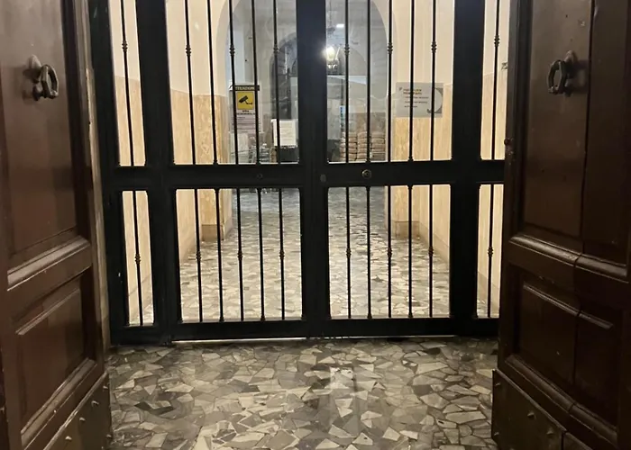 Residenza 62 招待所 4*